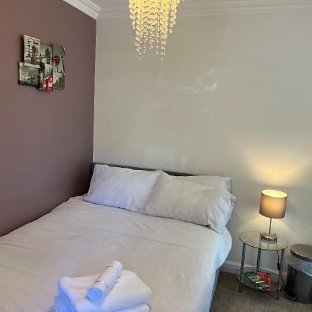 Bed and Breakfast Sleepneat Ascot  Exteriér fotografie